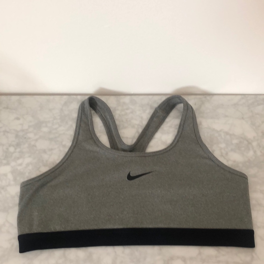 NIKE DRY - FIT Sportsbra in Gray & Black